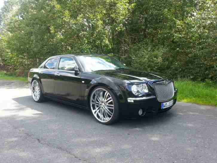 Chrysler 300c CRD Limousine Bentley Look 24Zoll