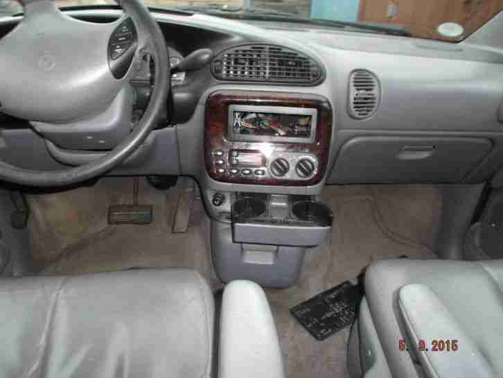 Chrysler Grand Voyager 7 Sitzer Leder 285000 km gelaufen Daily Driver