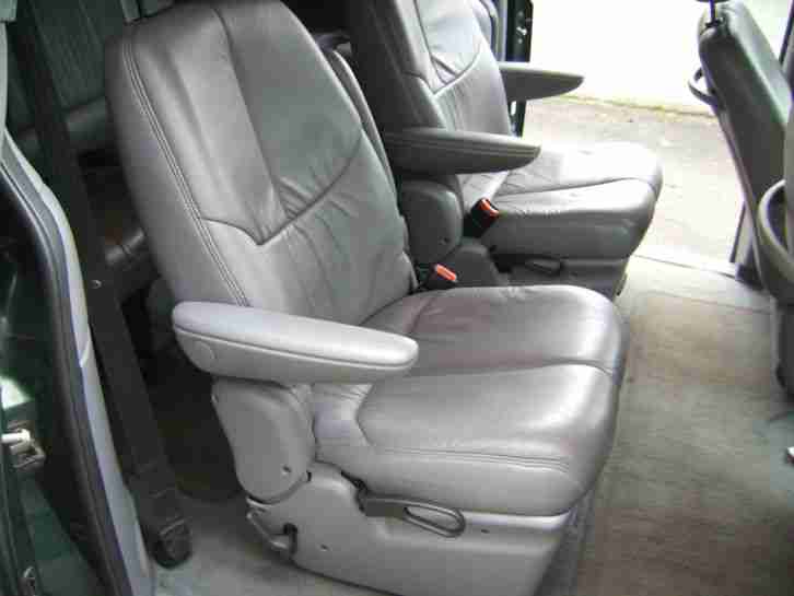 Chrysler Grand Voyager Van 3.3 Ltr. Leder 2.Hand