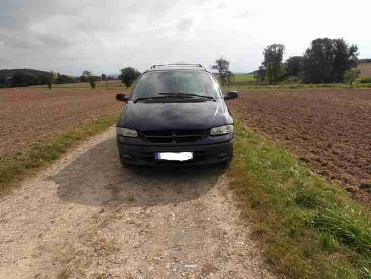 Chrysler Voyager 2.4 LE (US)