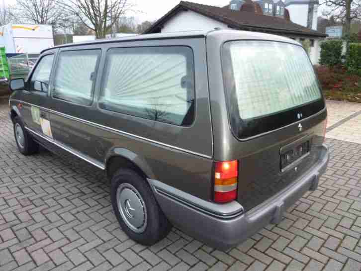Chrysler Voyager 3.3 Bestattungswagen, Leichenwagen