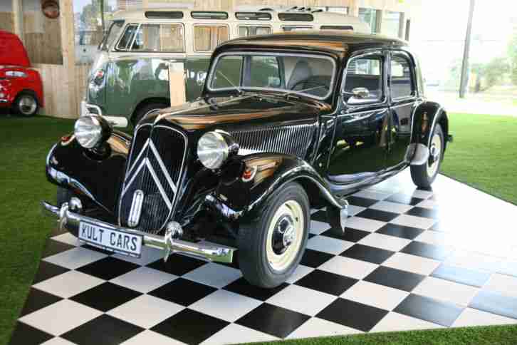 Citroën 11BN Oldtimer Gangsterlimousine