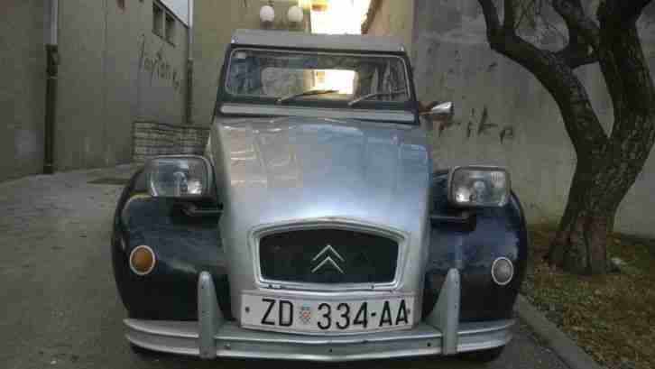 2CV Ente Bj. 1975 1 Hand