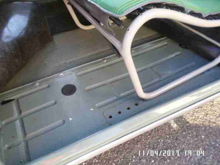 Citroen 2cv Oldtimer Bj 1961 mit Selbstmördertüren