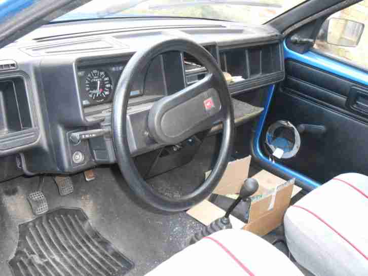 Citroen AX 5 Türer TÜV 5 / 16 75000 km Motorschaden