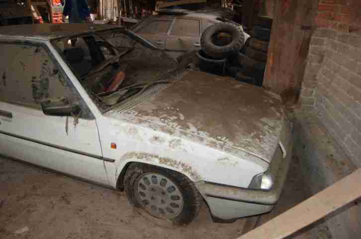 Citroen BX zum Ausschlachten geeignet, Schäden / Vandalismus
