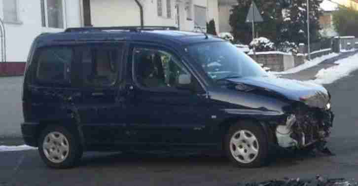 Citroen Berlingo 1,6 L. Benzin Motor, 121405 Km, Bj. 06/2001