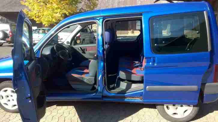Citroen Berlingo (2002) in blau, 55kW, TüV bis 08/2017, Km-Stand 176000,