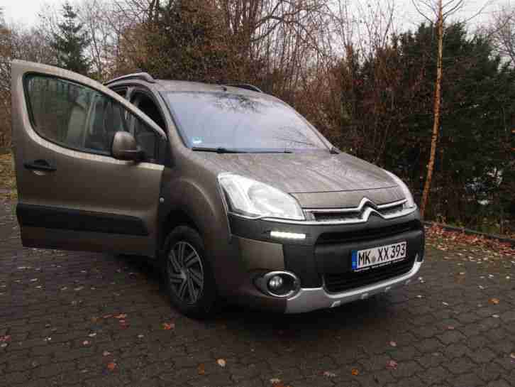 Citroen Berlingo Multispace 115 HDI FAP XTR, Bj. 5 2012, 1. Hand