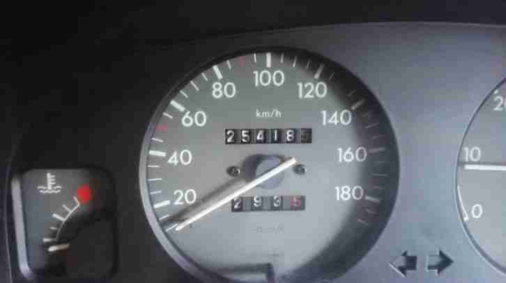 Citroen Berlingo mit großem Schiebe/ Panoramadach