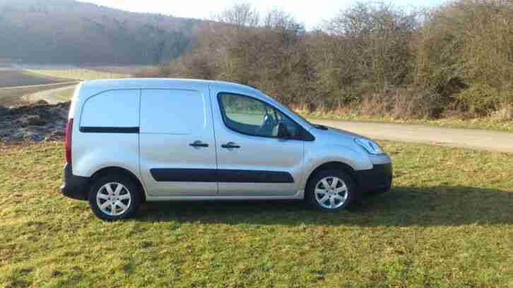 Citroen Berlingo sehr gepflegt Erstzulassung 9.2012