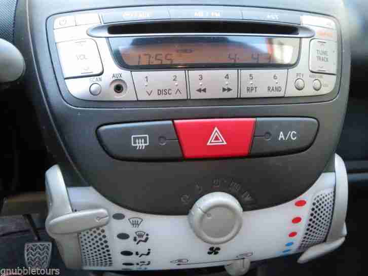 Citroen C1 - Klimaanlage - Radio/CD/AUX - 38.100KM - Spar Car - 68PS - EZ2012 -