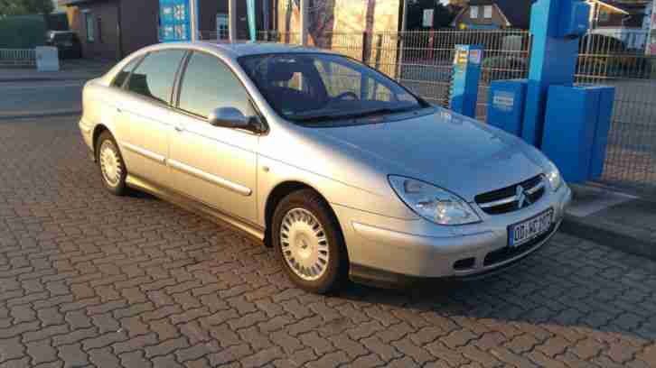 Citroën C5 2.2 HDI Exclusive guter Zustand gepflegt von Aussen & Innen