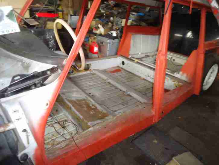 Citroen DS Break Familiale rollendes Chassis