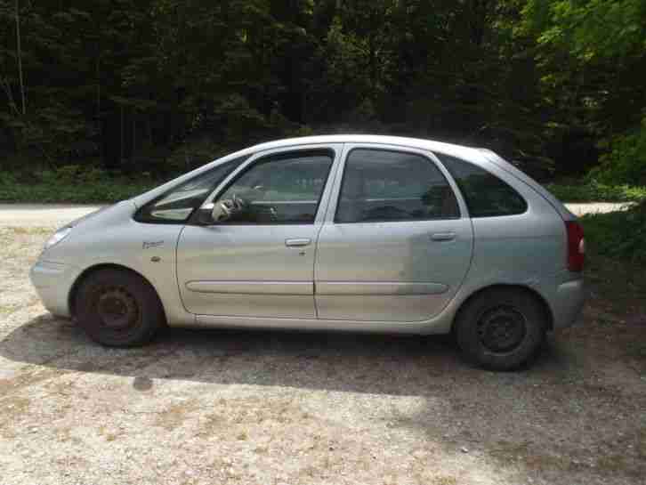 Citroen (F) Xara Picasso, Erstzulassung Januar 2002 , Bastlerfahrzeug