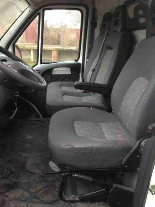 Citroen Jumper, 141003Km, Servo, ZV, el. Fh., AHK, 2.0HDI