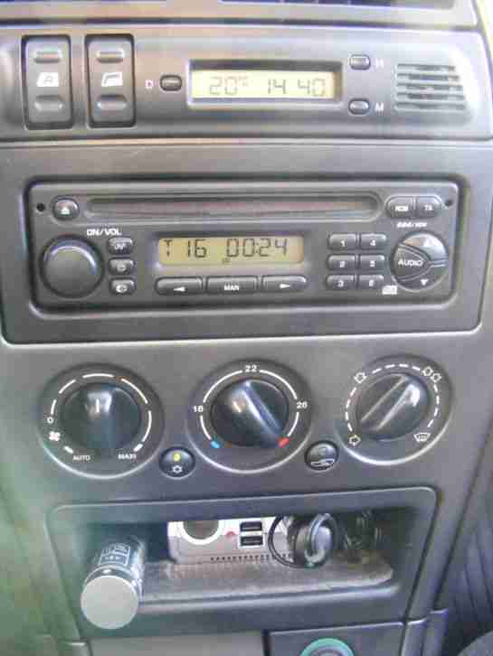 ---- Citroen XSARA Exclusive 1,8, Bj 1999, km-stand 160000 Farbe silbergrau ----