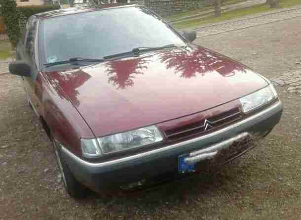 Citroen Xantia 1.8 16V 110PS mit Klimaanlage, Nebelscheinwerfern und CD-Wechsler