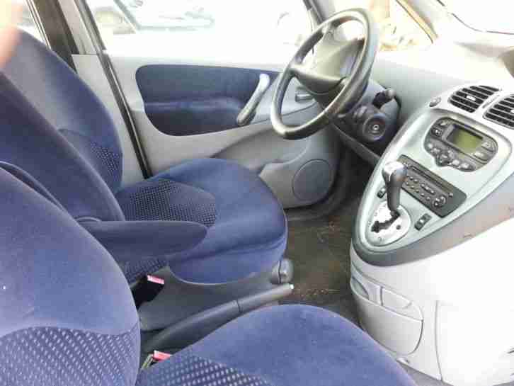 Citroen Xsara Picasso 2.0 Automatik Klima AHK 100 kW EZ 10/2003 174tkm ohne TÜV