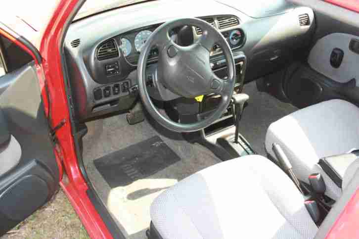 DAIHATSU CUORE AUTOMATIK EZ. 2000 ZUM AUSSCHLACHTEN