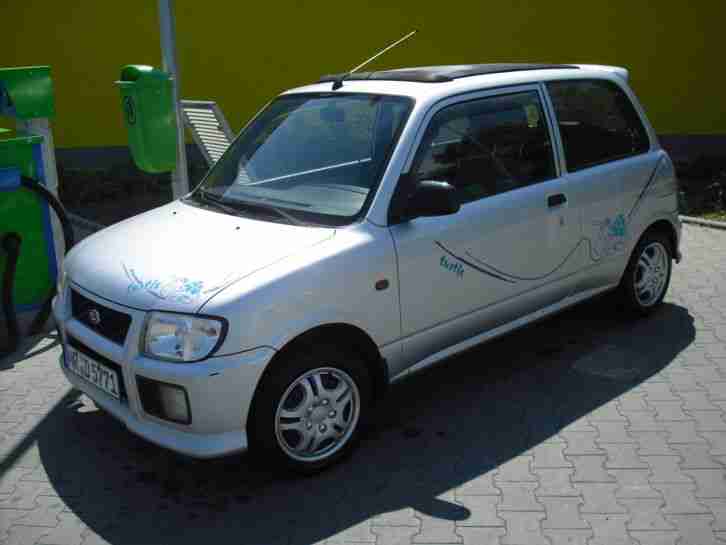 DAIHATSU CUORE Bj. 1999 zum Wiederaufbau