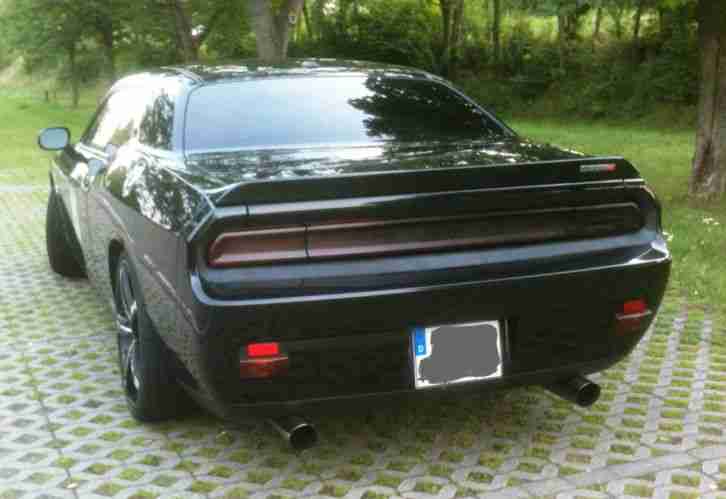 DODGE CHALLENGER 3.5 SRT8 DESIGN