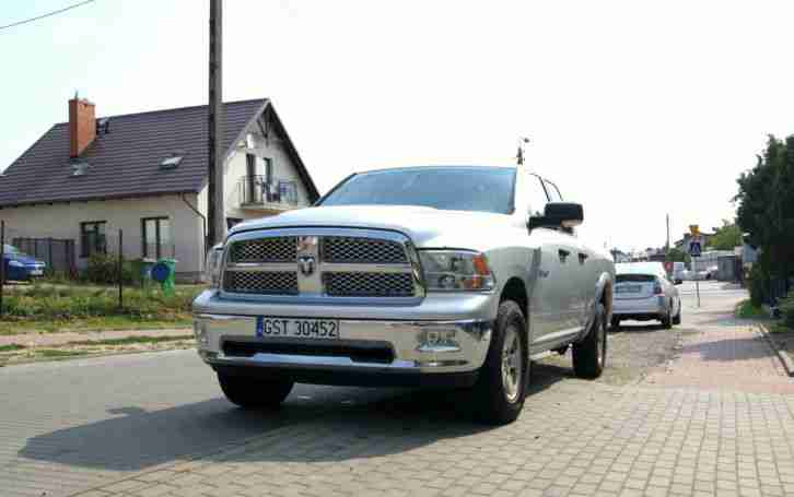 DODGE RAM 1500 4 X 4 Top Zustand 4,7 V8 310PS