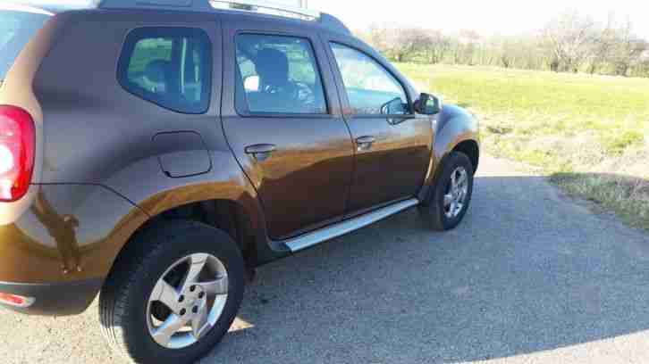 Dacia Dacia Duster 4x2 mit Autogas LPG u. Vollleder