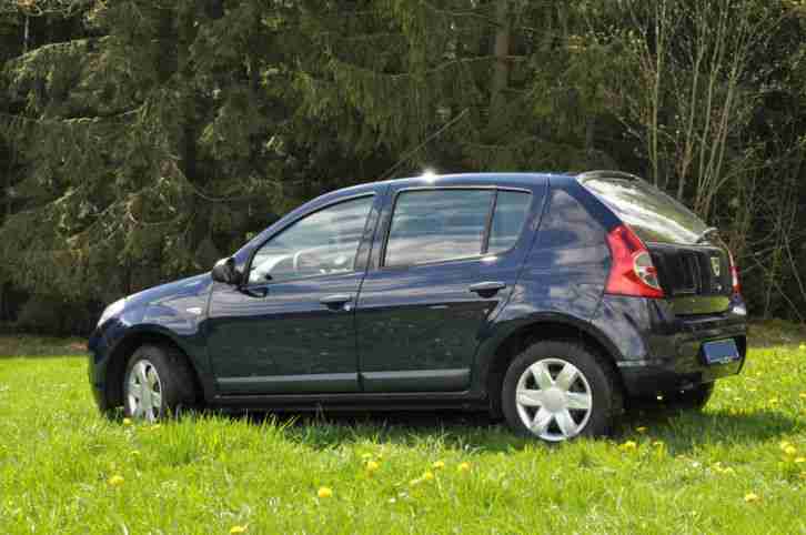 Dacia Sandero 1
