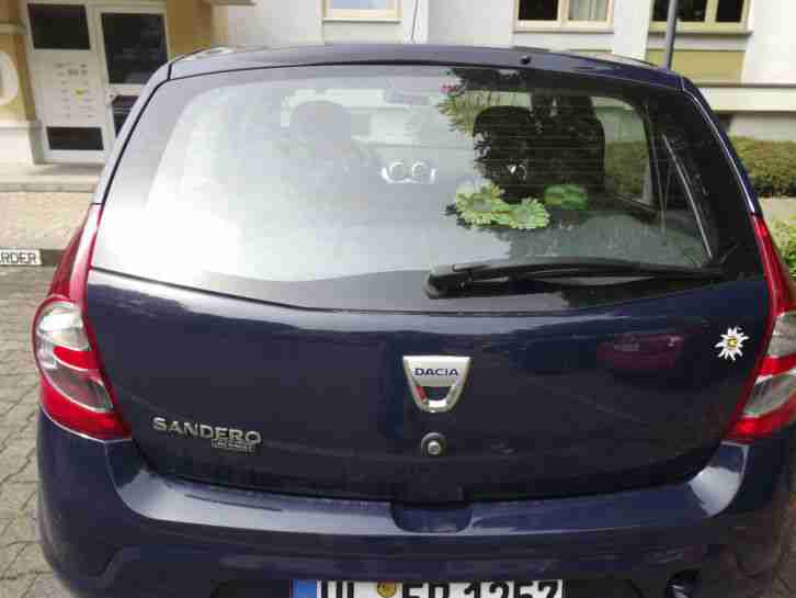 Dacia Sandero Laurèate, 1.2 16V LPG, 55KW / 75 PS, 2010, 31000km, EZ 10/2010