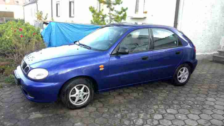 Daewoo Lanos. EZ 03/1998 gut erhalten. 112,985 KM. Nichtraucher Rentnerfahrzeug