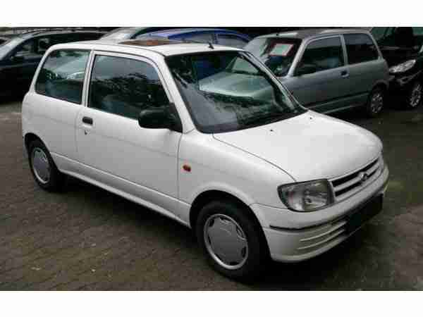 Daihatsu Cuore 1.0 - 5L/100 KM Automatik TÜV 9/2015 sparsam gepflegt