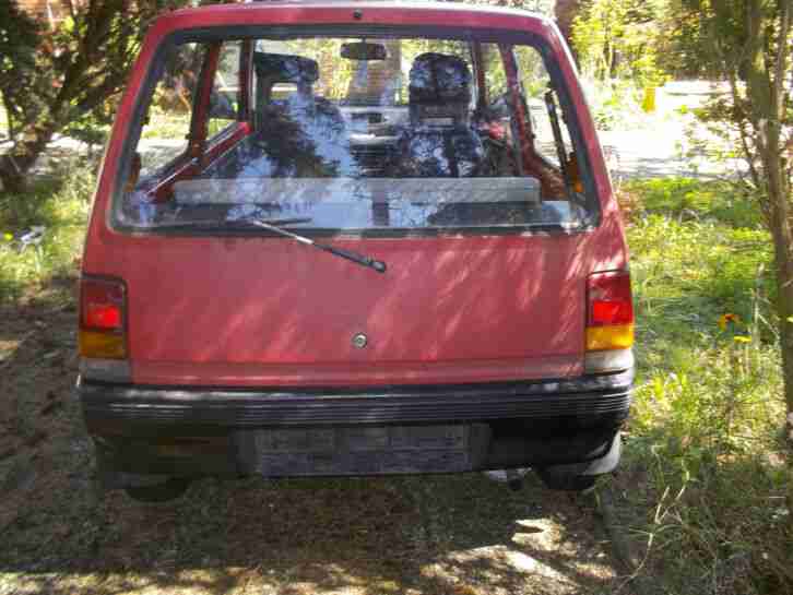 Daihatsu Cuore L80, 2 Oldtimerfahrzeuge mit Ersatzteilen