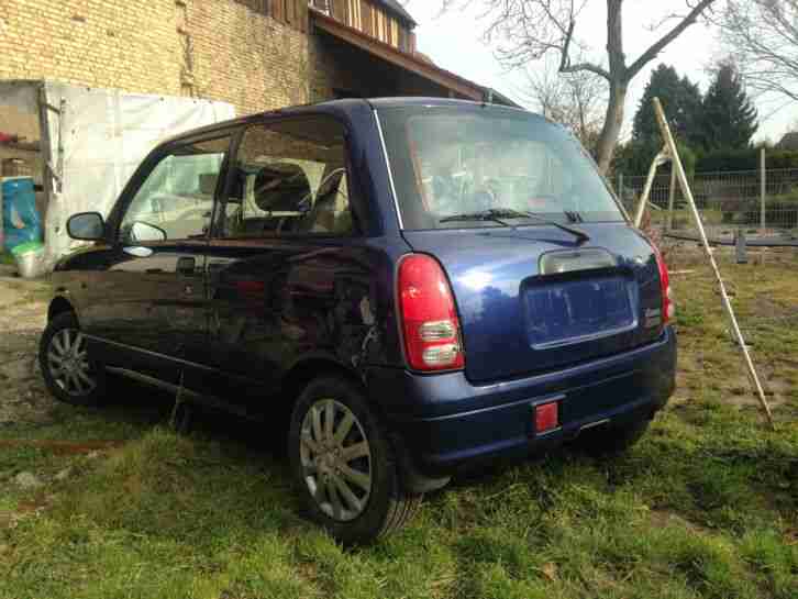 Daihatsu Cuore Mod. L7 1,0i Automatik, Blaumet.