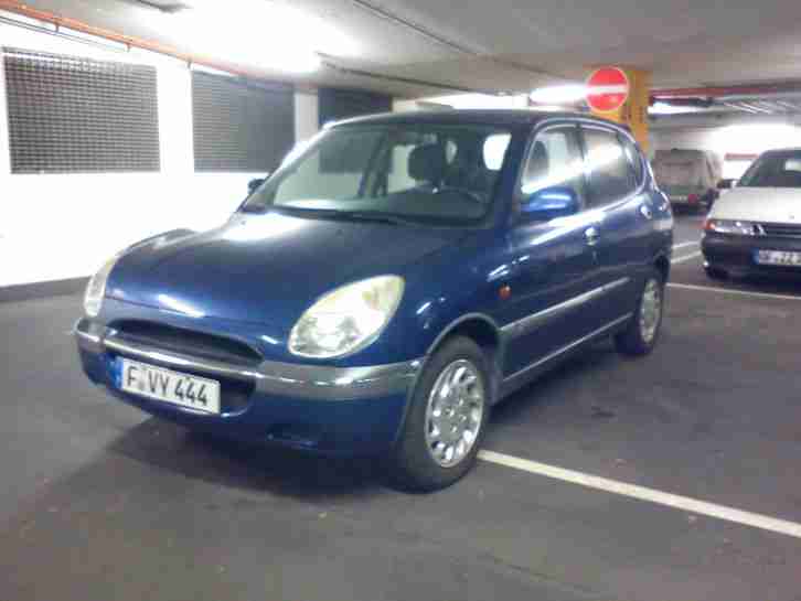 Daihatsu Sirion 1.0