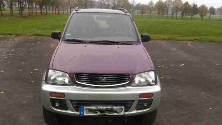 Daihatsu Terios 4 WD Geländewagen Bj.1999 83 PS 1.6 Tüv 09/2022 Anhängerkupplung