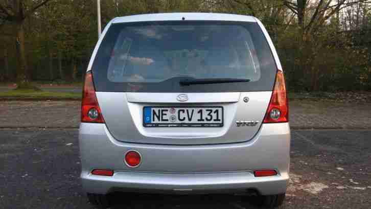 Daihatsu YRV 1.3 Top