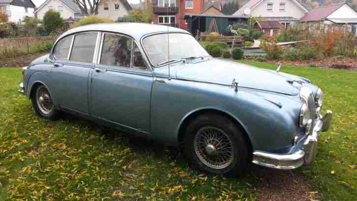 Daimler 2.5ltr V8 Saloon Jaguar MK II RHD Oldtimer