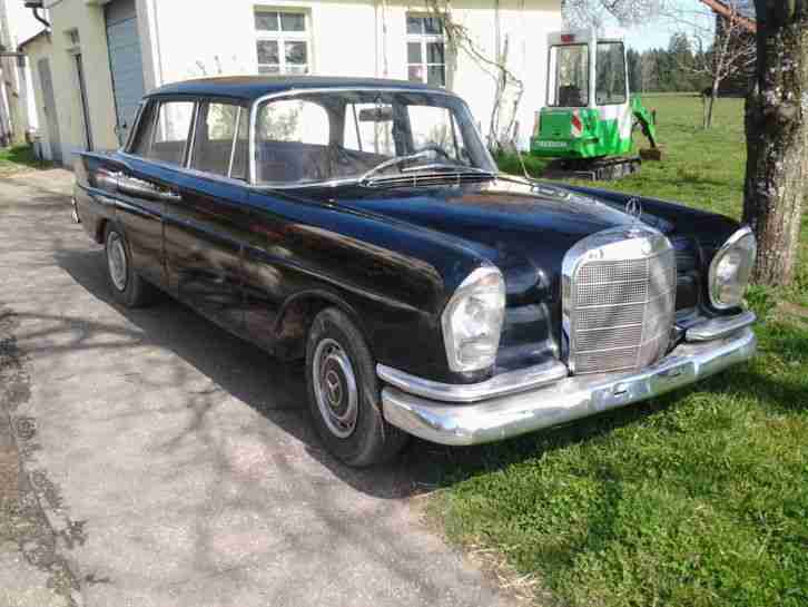 Daimler Benz 230