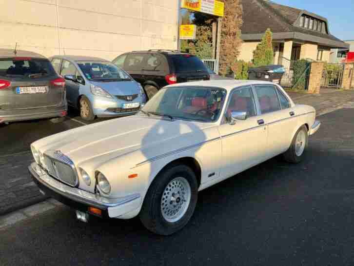 Daimler Double Six Bj:1986 - Deutsches Modell mit original 13.800 KM aus Museum