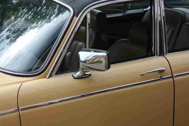 Daimler Double Six Vanden Plas Series 2 II RHD 1978