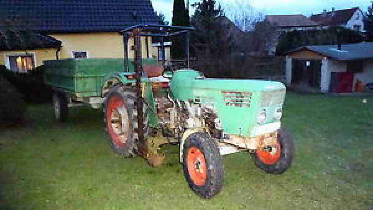 Deutz Traktor mit Hänger Kloeckner H Deutz D 45 06 S