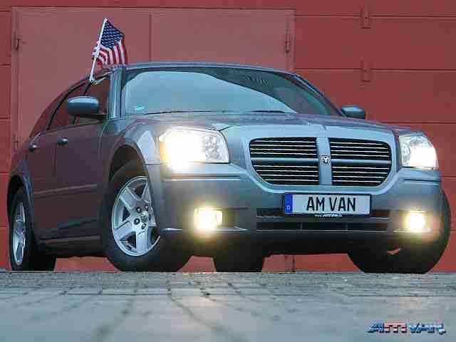 Dodge Magnum 3,5L V6, 255PS, Automatik, LPG, Klima, schwarz matt, Kein C 300