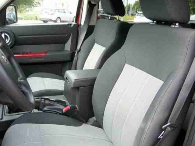 Dodge Nitro 2.8 CRD 4x2 SE