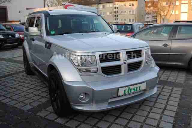 Dodge Nitro 2.8 CRD DPF Automatik SXT*AHK*LEDER