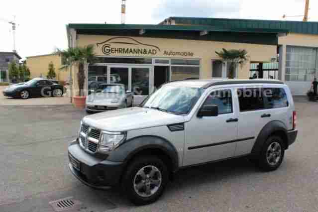 Dodge Nitro 2.8 CRD DPF SE, AHK, 8X Bereift, Klima, top