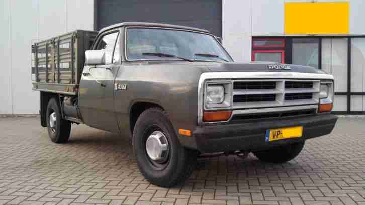 Dodge Pick Up Flat Bed D200 (W200) Gasanlage 1A Zustand über 11 Jahre in besitz