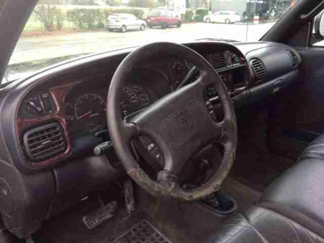 Dodge RAM 1500 4x4