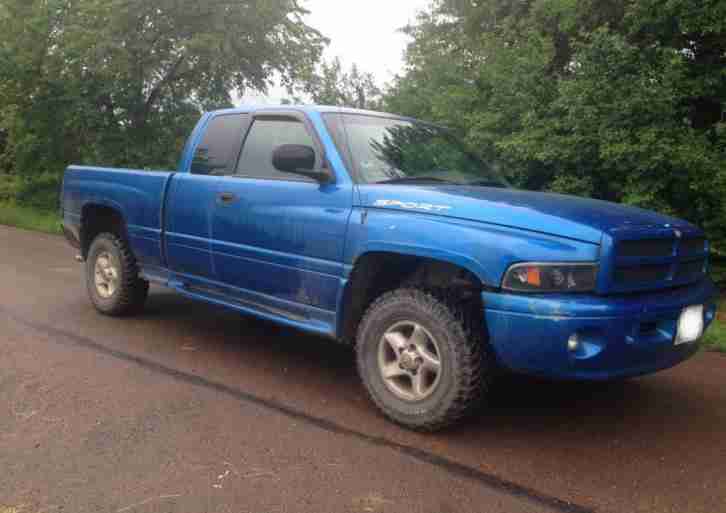 Dodge RAM 1500 Allrad LKW Pickup 4x4 Quadcab 5.9 V8