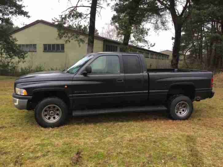 Dodge Ram 1500 lpg v8 zwart 1999 4x2 bastler